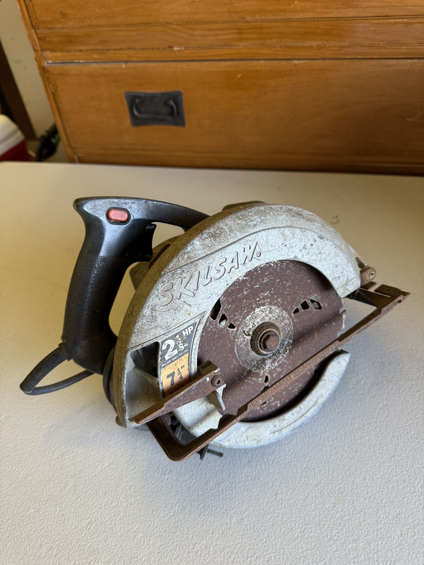 Saw