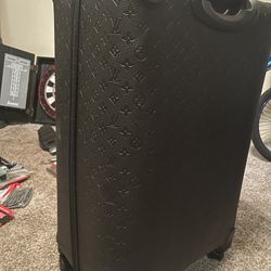 Louis Vuitton luggage bag, brand new