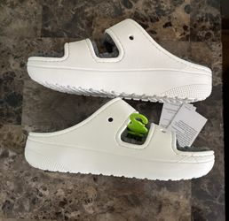 Crocs Classic Cozzzy Sandal Men 4/Women 6 White/Gray Lined Slide Faux Fur New