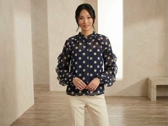 ZARA top in 90% new condition