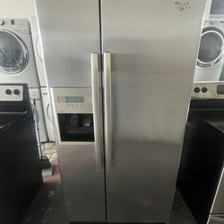 Refrigerator Whirlpool 33”