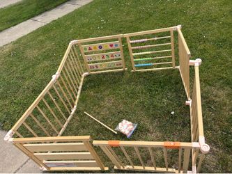 Wooden gate with pieces
