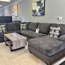 Ballinasloe 3 Piece Sectional Couch 