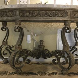 Luxury Console Table EXCELLENT CONDITION!