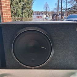 Rockford Fosgate P2 12 With Fosgate Prime R2-250 Amp