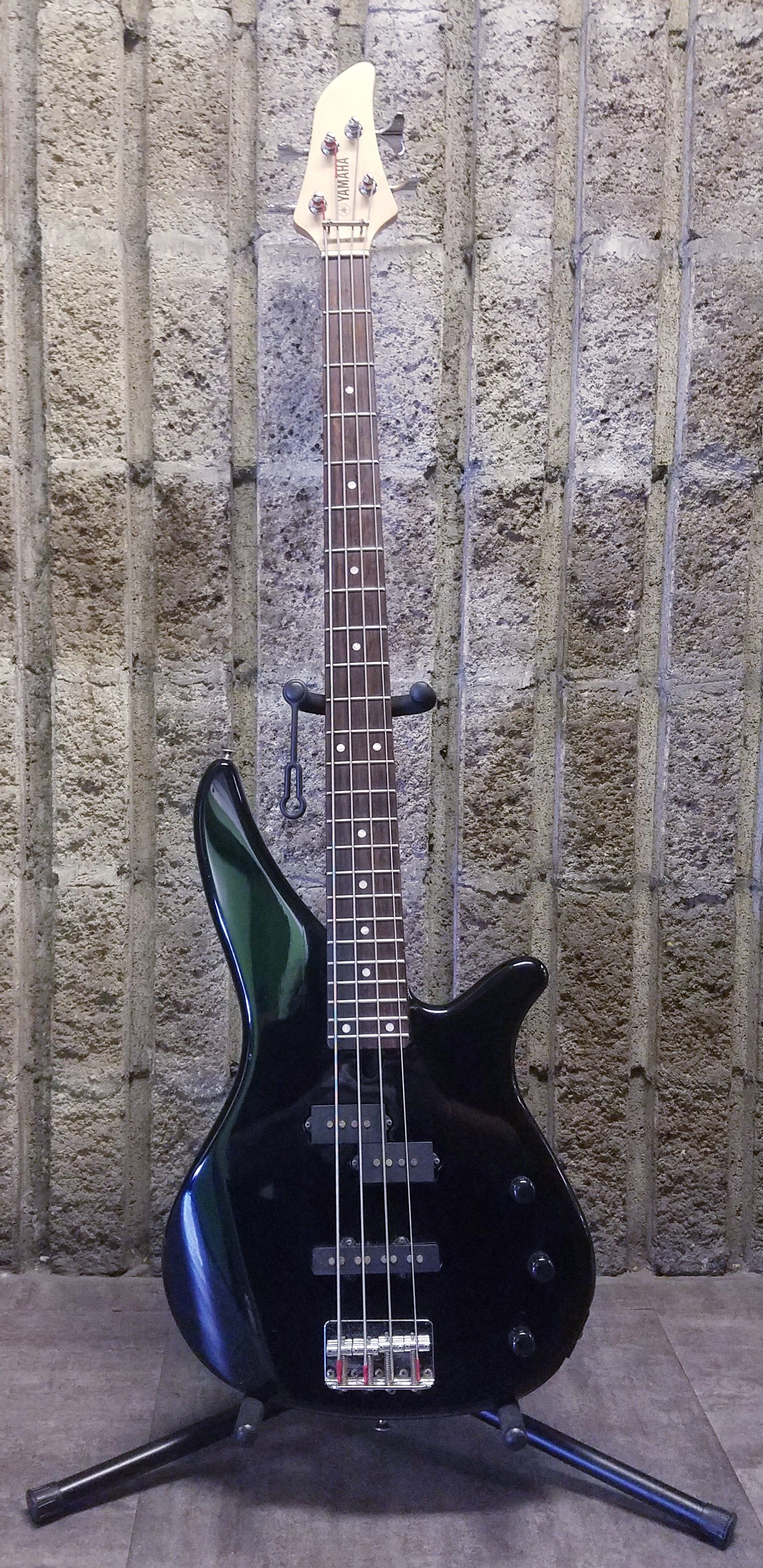 Yamaha Bass Guitar - Excellent Quality - Professional Electric Guitar 4 String Bass Guitar