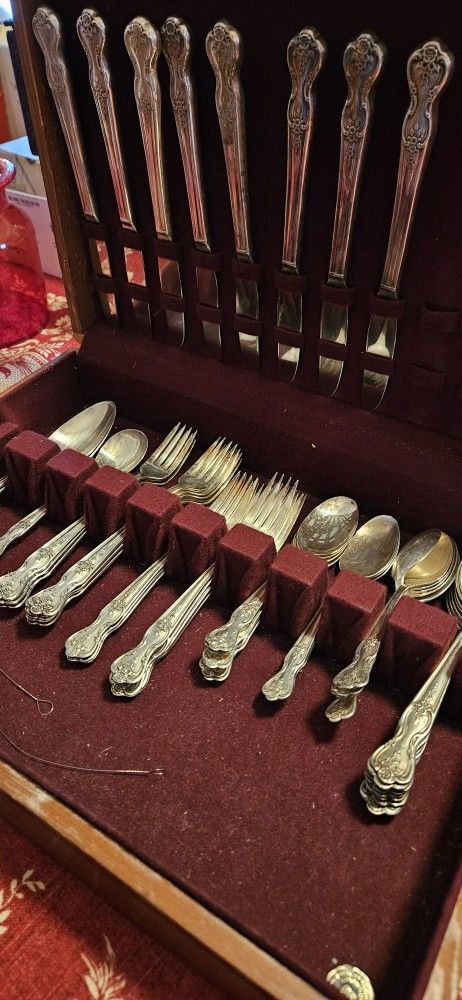 Vintage William Rodgers Silverware Set