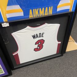Dwayne Wade Autographed Framed Picture