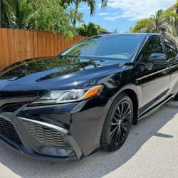 2021 TOYOTA CAMRY SE NIGHTSHADE 