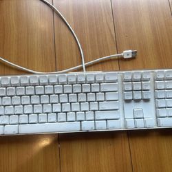 Apple Keyboard
