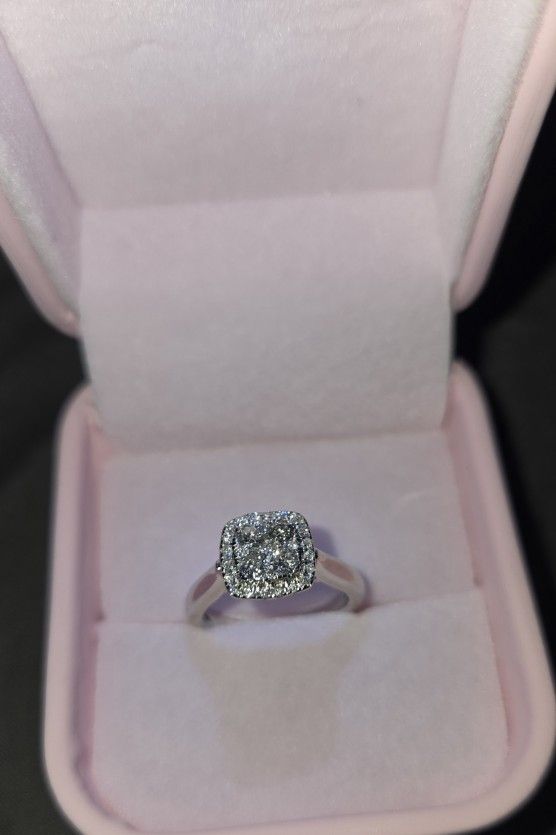 Diamond Engagement Ring 14K GOLD