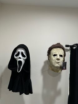 Halloween mask