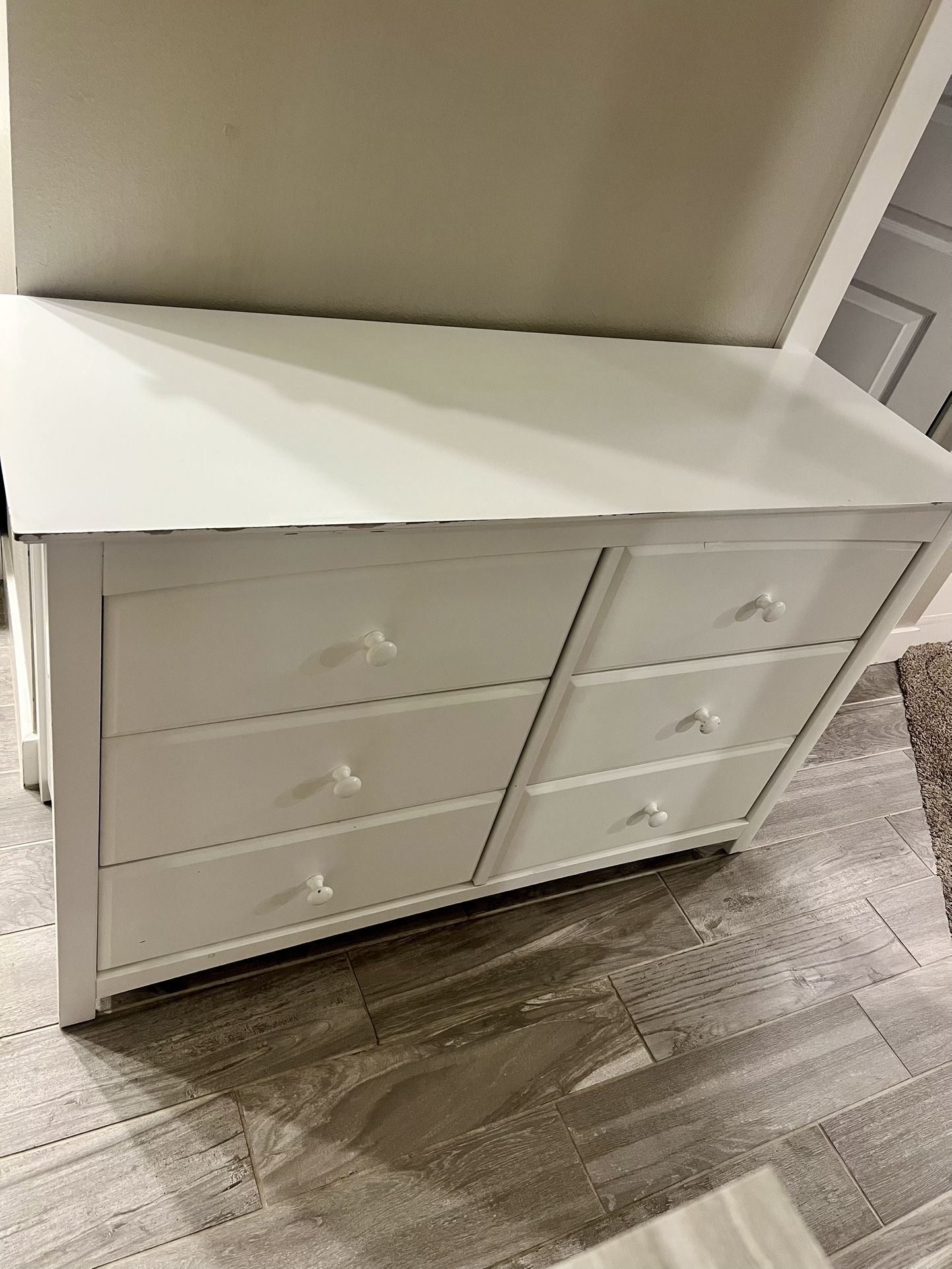 Kids’ Dresser /Diaper Changing Table