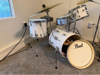 Pearl Mid Town Kit with Planet Z cymbals