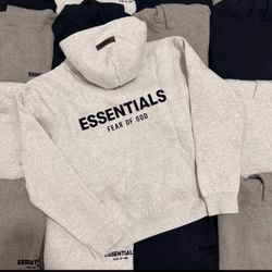 Essential hoodies and sweatpants 