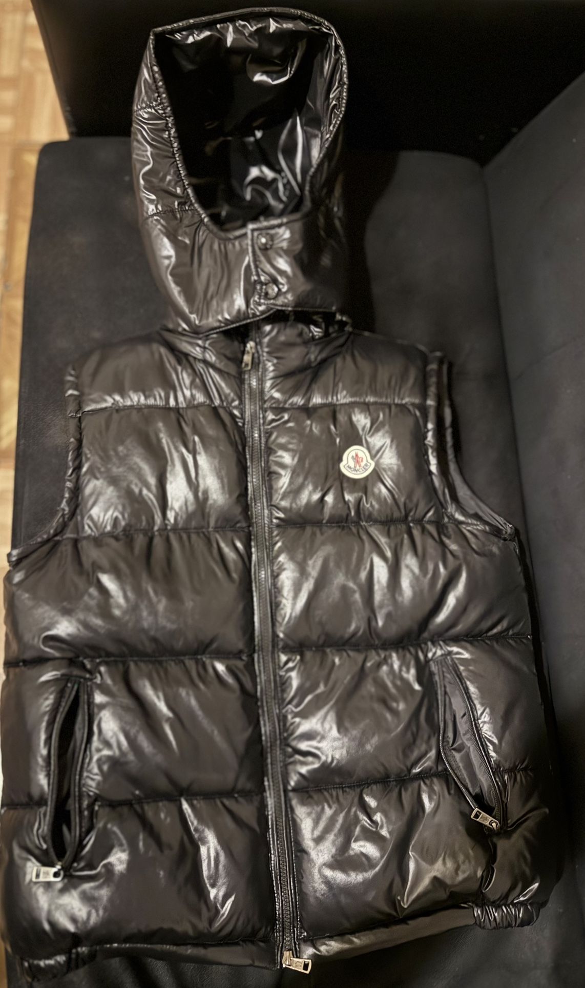 Black Moncler Vest Men’s Slim Fit L