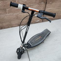 Razor E100 Glow Electric Scooter w/ Charger