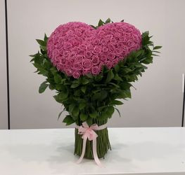Valentine Floral Arrangments 