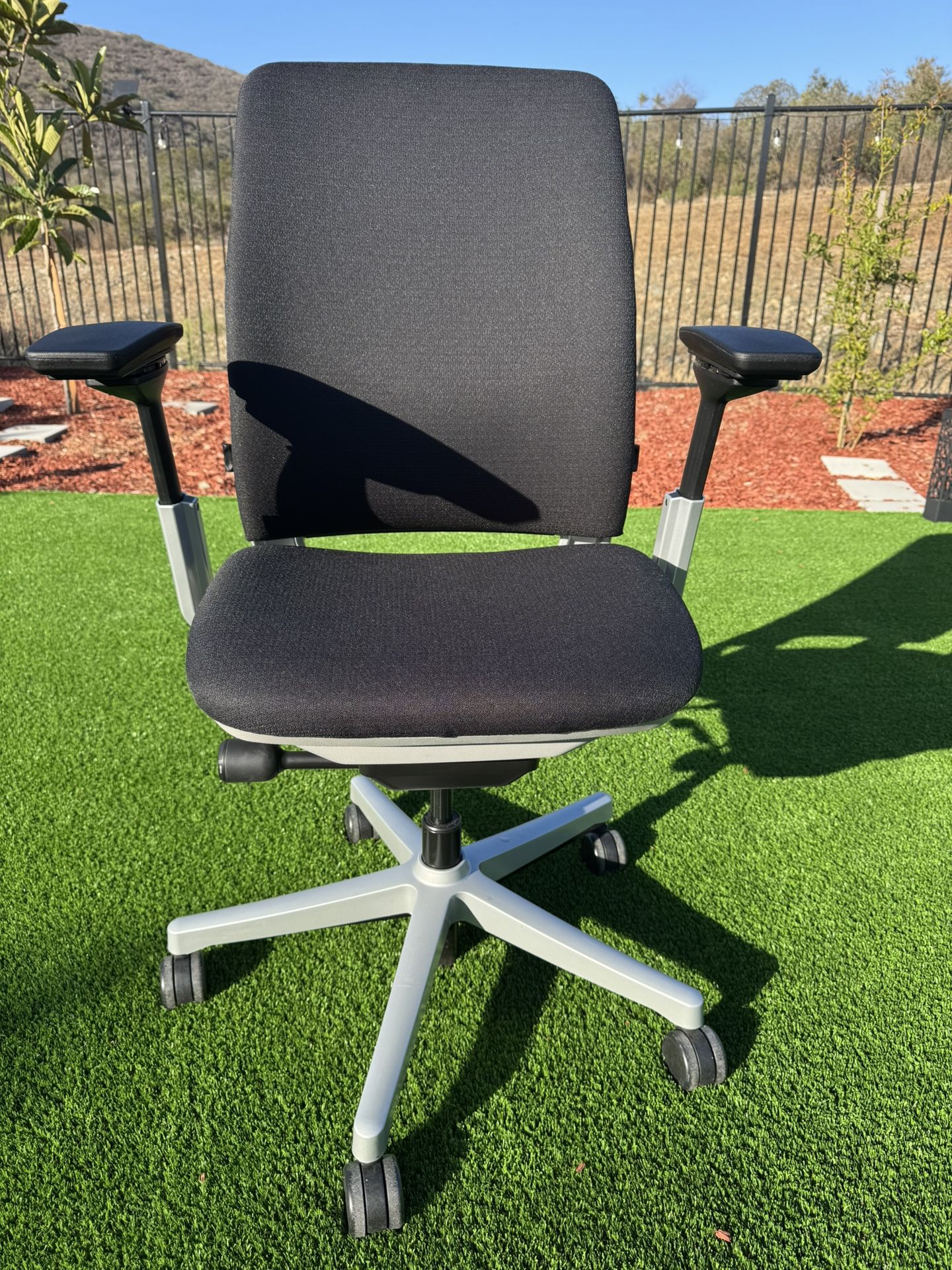Steelcase Amia Fully Adjustable Office Chair