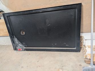 Black shower pan