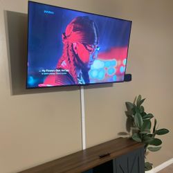 55” Roku TV