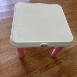 Little Kids Table 