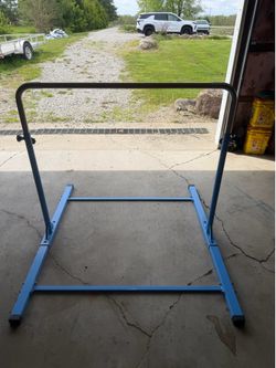 Gymnastics bar