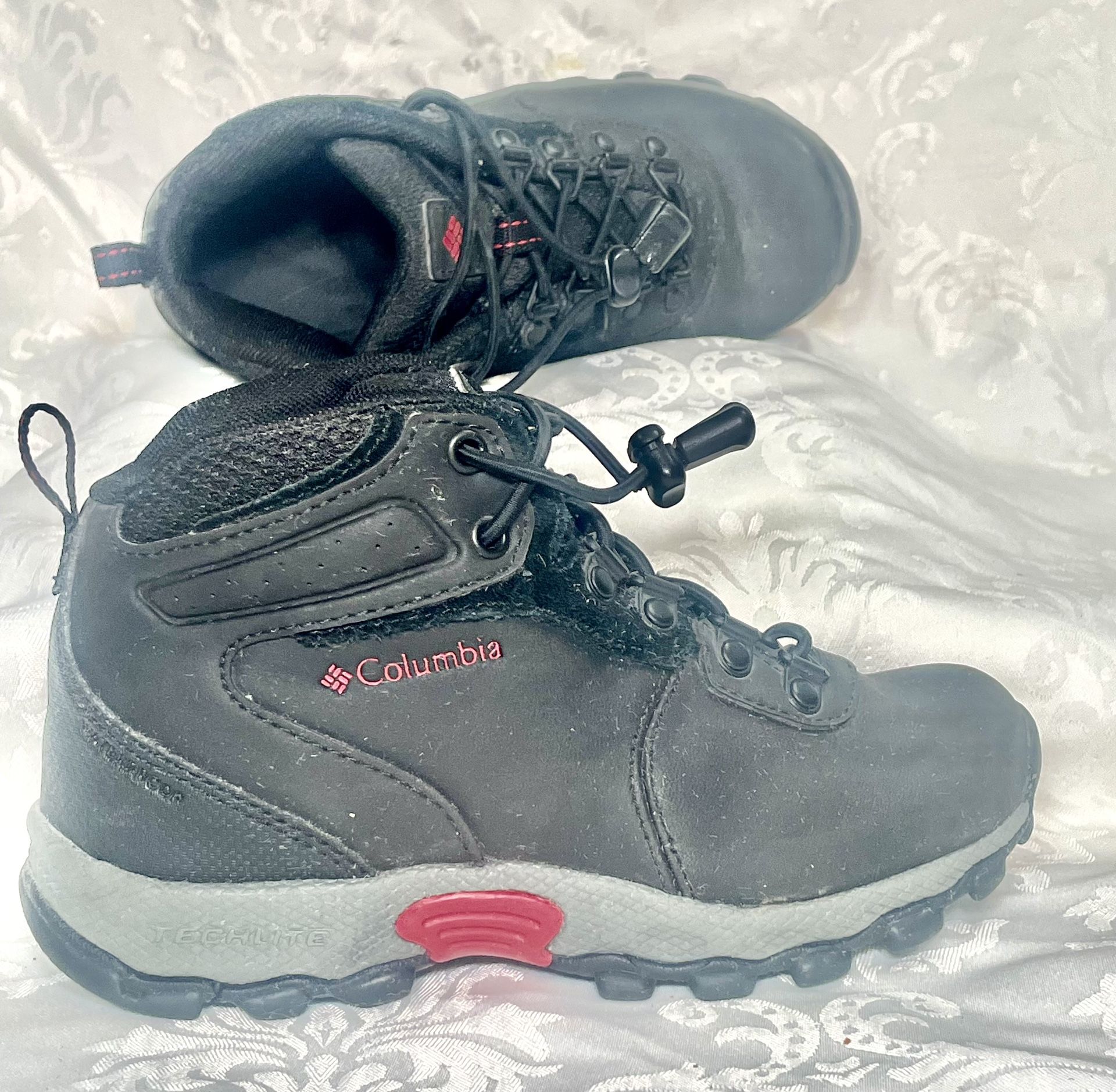 Youth Shoe - Columbia Omni Grip Youth Bootie Size 13 BC 2852-010 Black Techlite