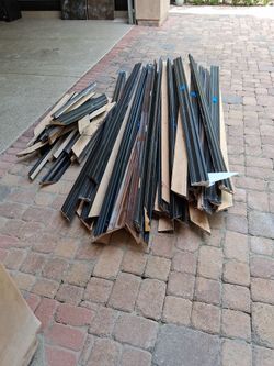 All Wood Crown Mouldings Xlnt. Condition 