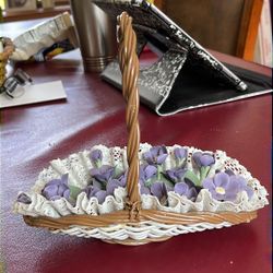 Lladro- Flat Baske With Violets 