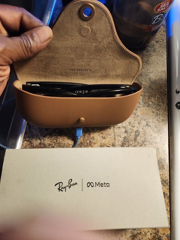 Ray.Ban