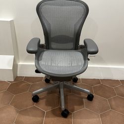 Herman Miller Aeron Chair - Size A
