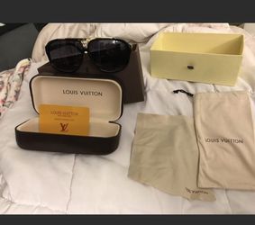 Louis Vuitton Sun Glasses