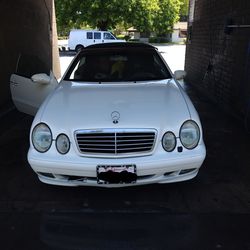 2003 Mercedes Benz clk 320