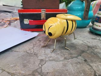 Ceramic Bee Honey Pot with Metal Legs