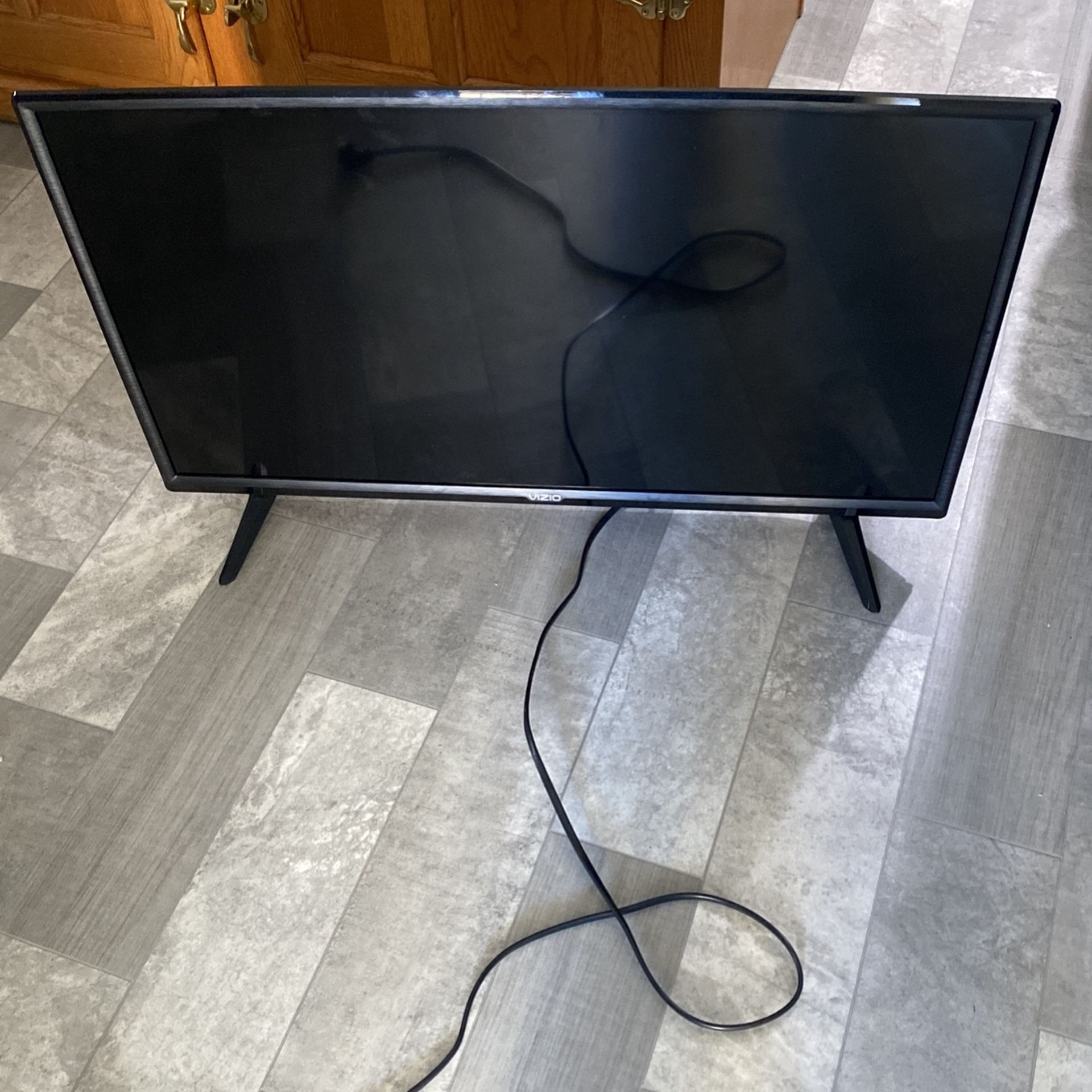 Vizio 32 Inch Tv For Sale $50