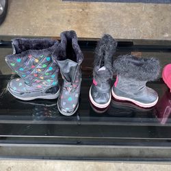 Snow Boots
