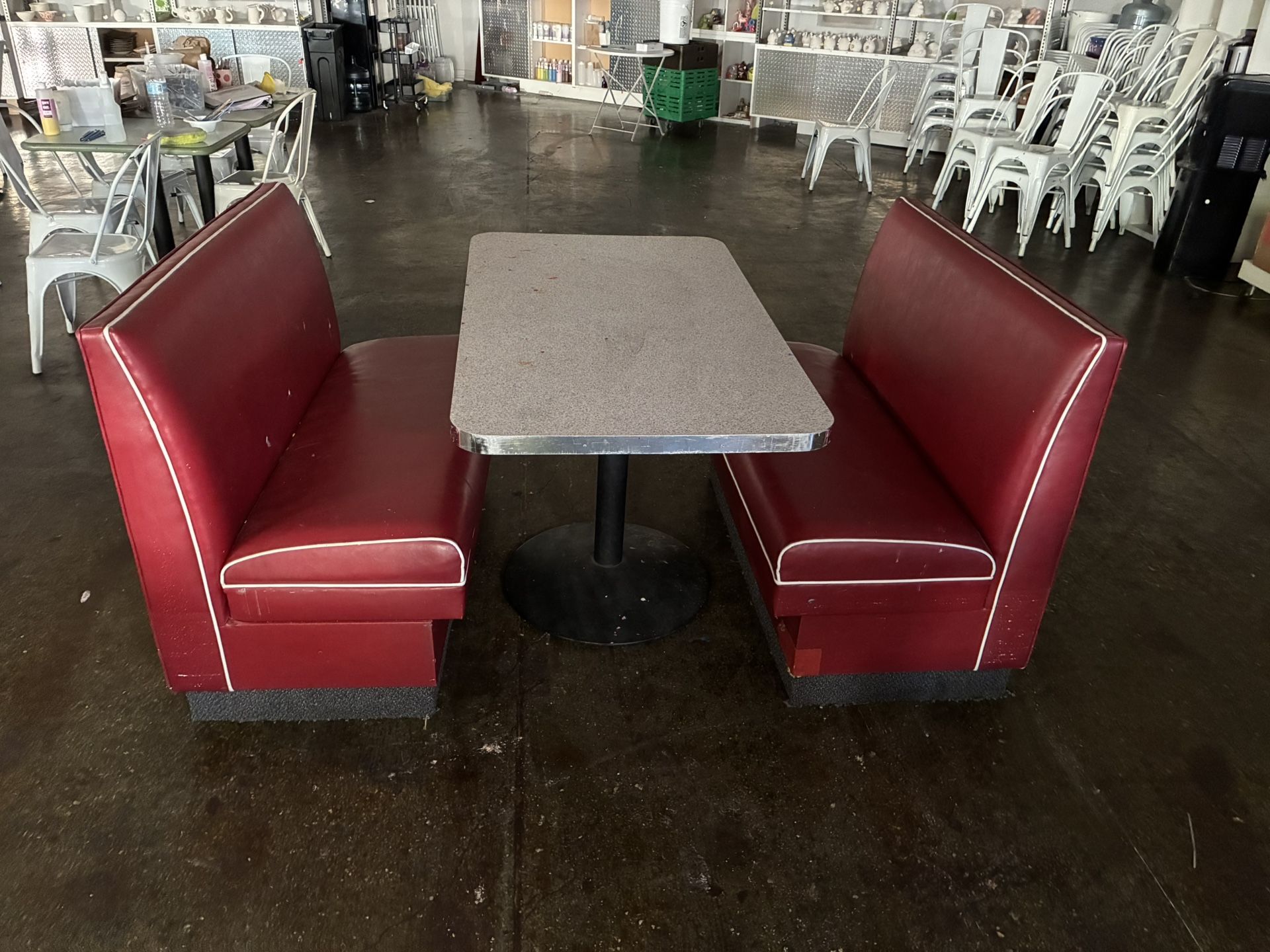 BOOTH FROM FAMOUS TV SET