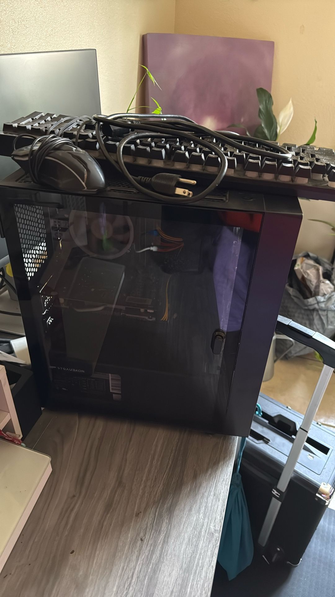 STG Aubron Gaming PC