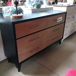 Dressers / Cajoneras
