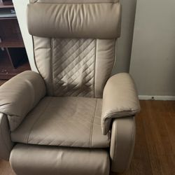 Plush Reclining Massage chair