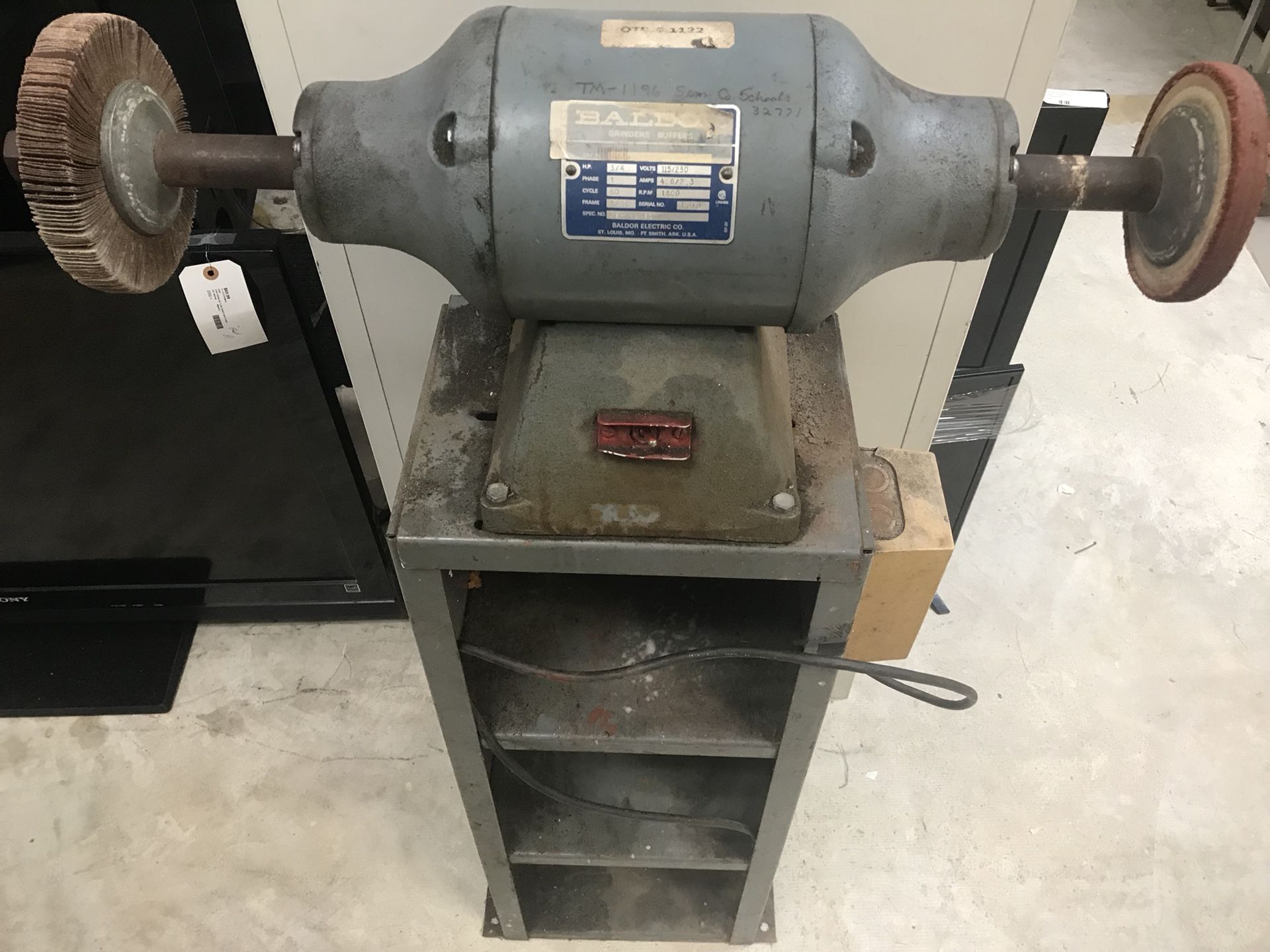 Baldor Grinders Buffers with Pedestal for Sale in Orange City, FL OfferUp