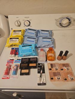 Womens beauty/makeup