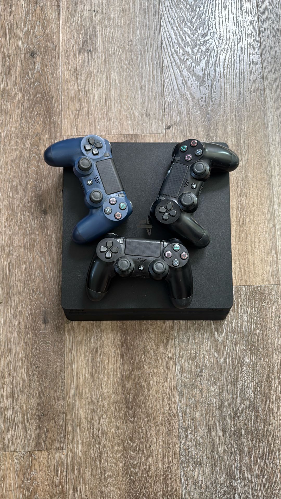 PS4 Slim