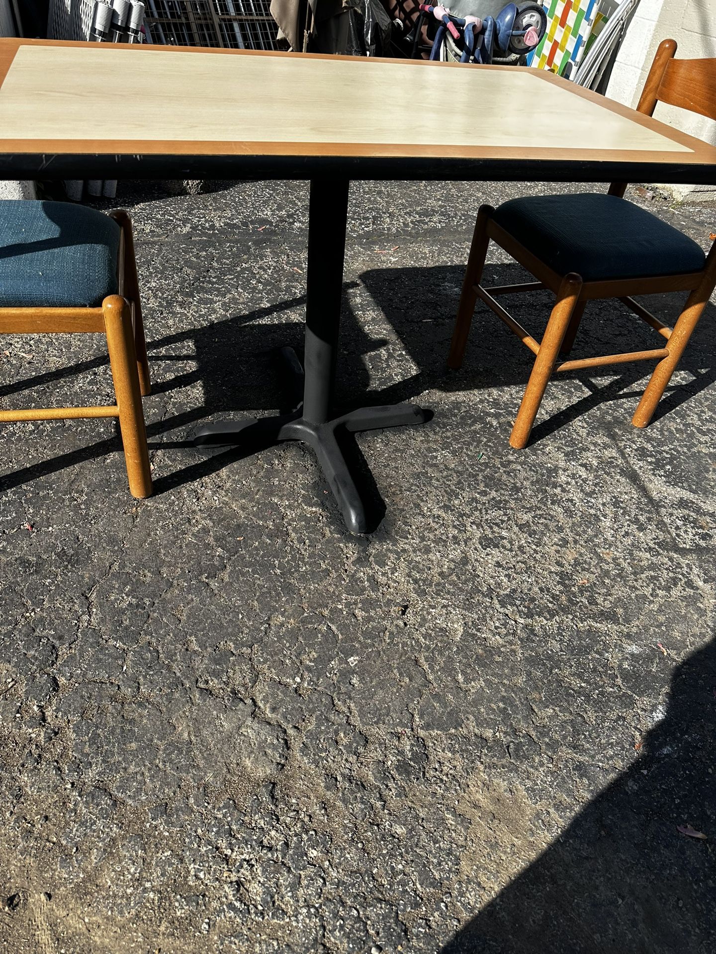 3 pc table 