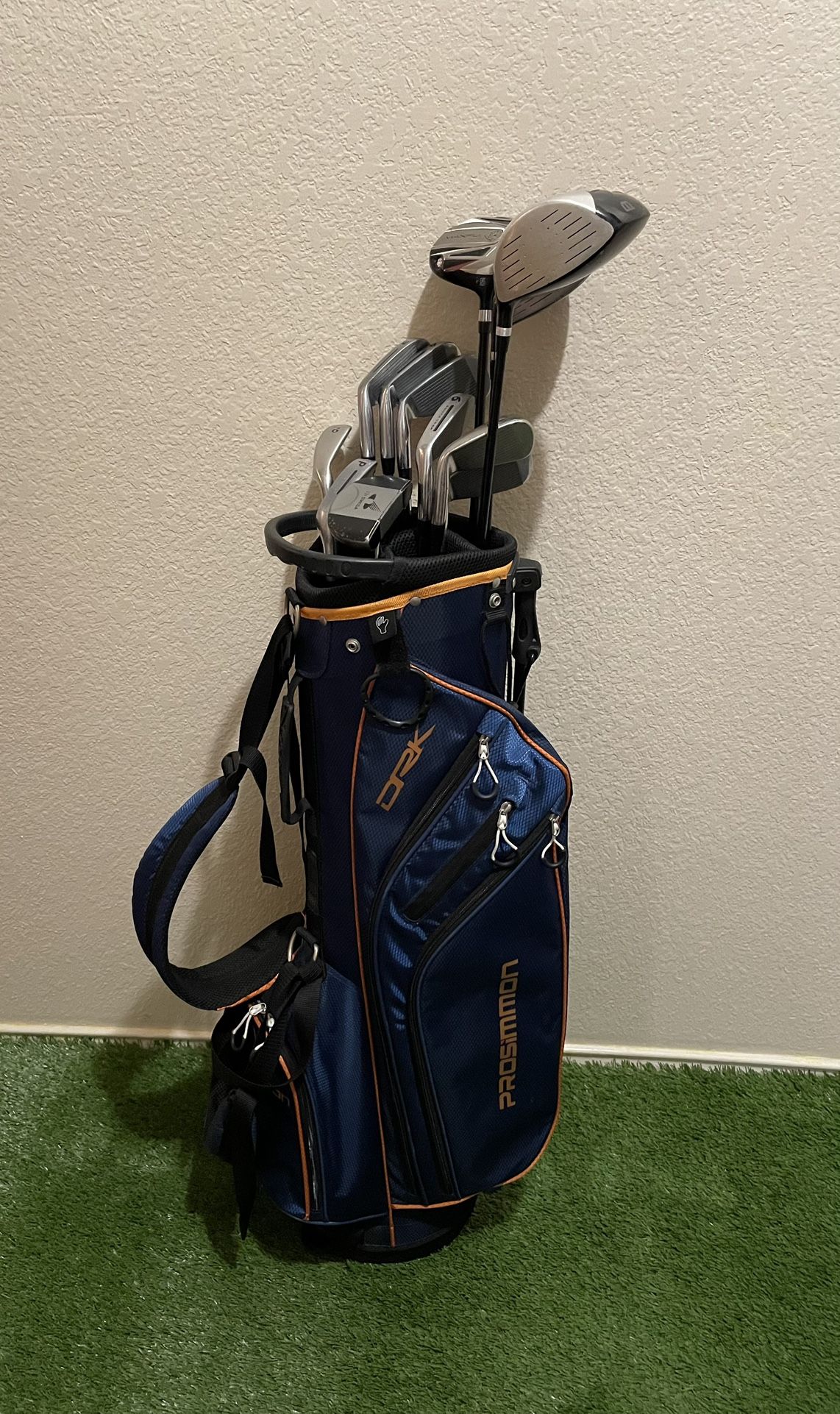Wilson Golf Club Set w/Bag (RH)