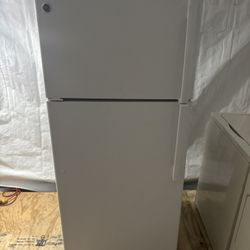 Ge Refrigerator 