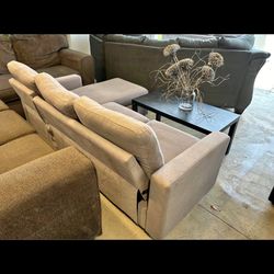 Gray Sectional Couch With Chaise