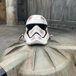2024 Disney Star War’s Salvaged StormTrooper Helmet Popcorn Bucket