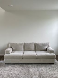 Couches / Light Cream / Loveseat & 3-Seater